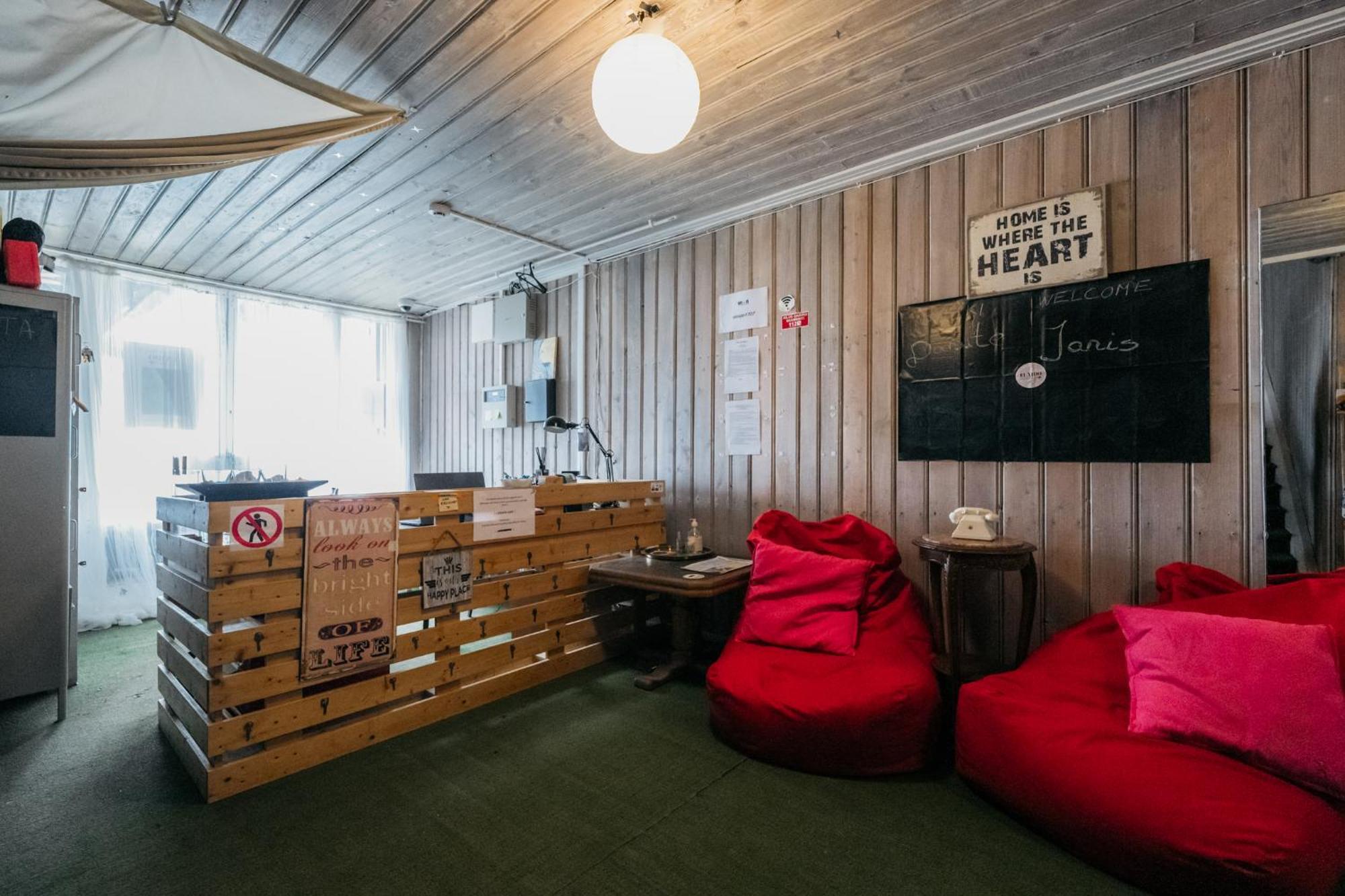 El Nido Vandrarhem Exteriör bild